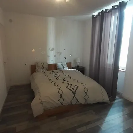 Apartamento Appartemment Situe A Les Bains Lacaune