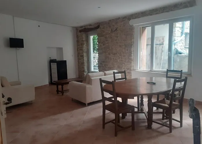 Appartement Appartemment Situé A Les Bains