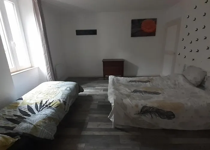 Appartemment Situé A Les Bains * Lacaune