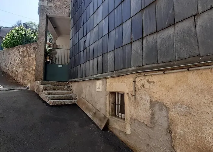 Appartemment Situé A Les Bains Appartement