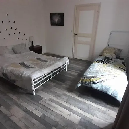 Appartemment Situé A Les Bains