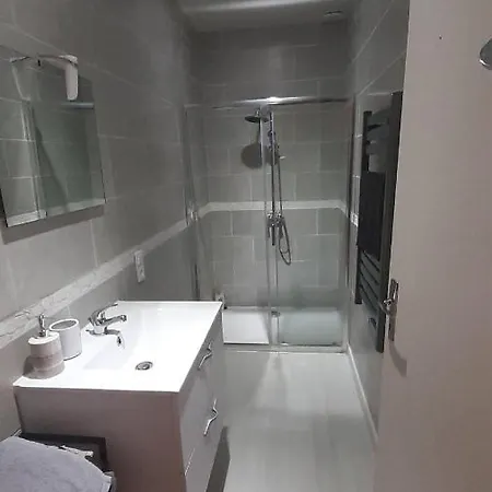 Apartamento Appartemment Situé A Les Bains Lacaune