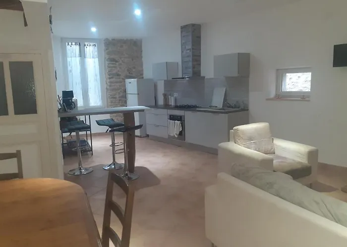 Appartemment Situe A Les Bains לקון